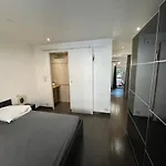 Apartment Spacieux F2 Climatise Proche De La *