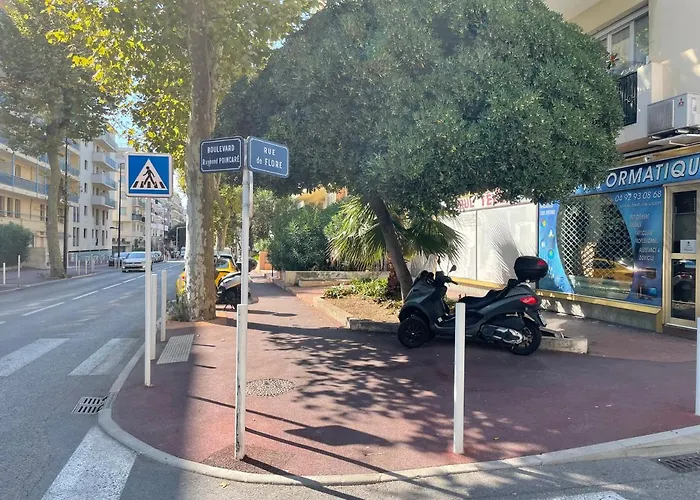 Διαμέρισμα Spacieux F2 Climatise Proche De La Αντίμπ