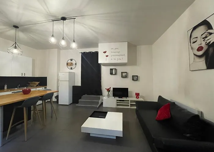 Διαμέρισμα Spacieux F2 Climatise Proche De La *